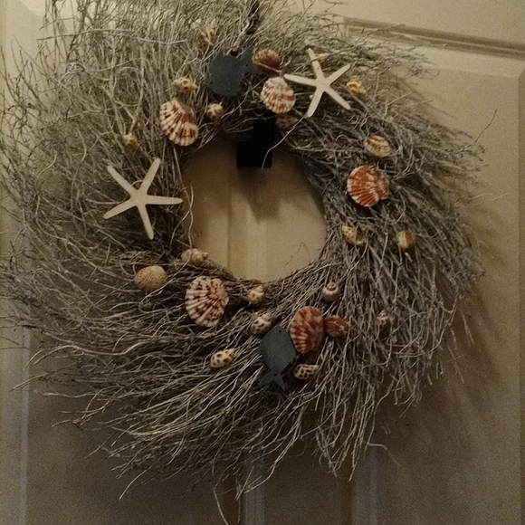 Sea shell/beach themed wreath - Picture 1 of 3